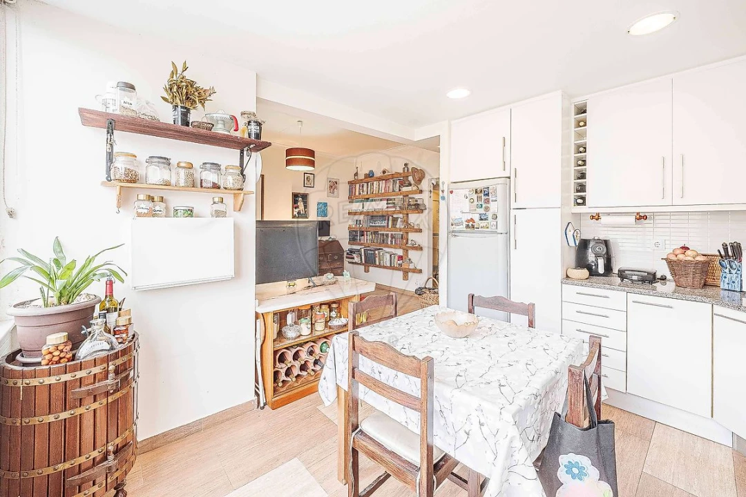 Apartamento T2 para Venda em Cacém e São Marcos Foto 24