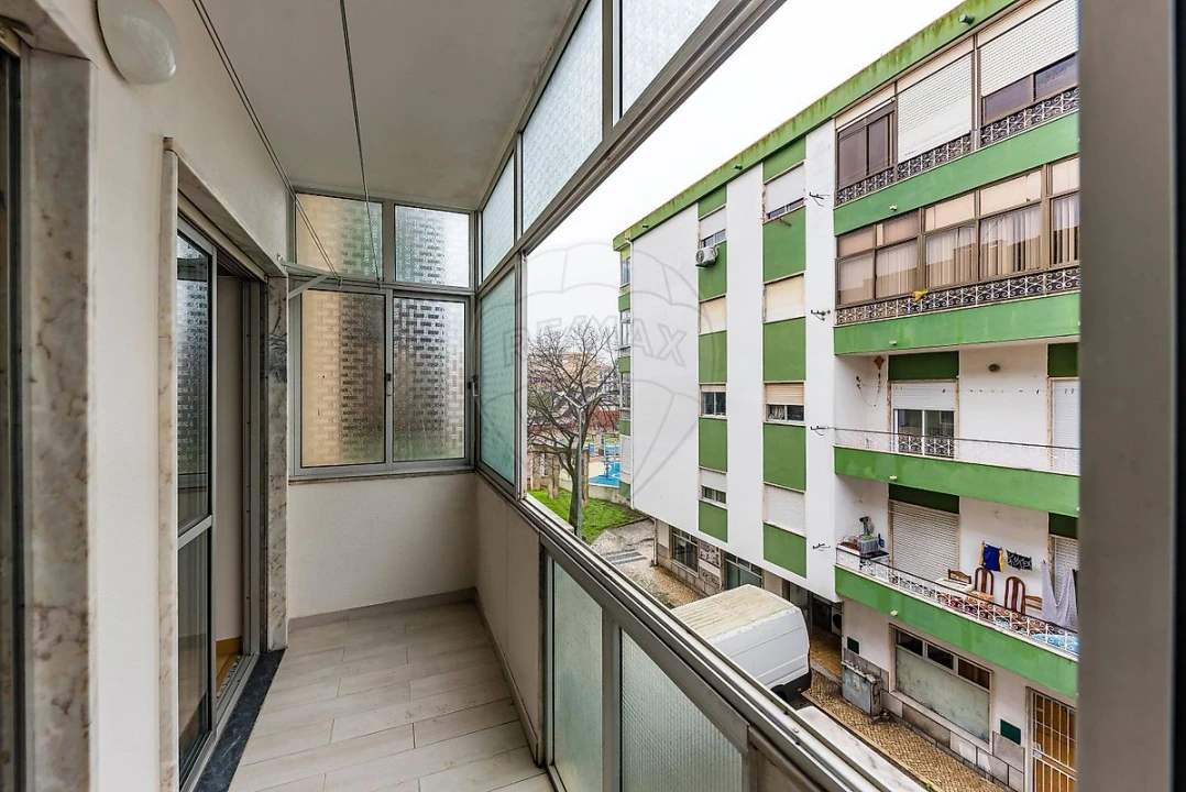Apartamento T2 para Venda em Seixal, Arrentela e Aldeia de Paio Pires Foto 21