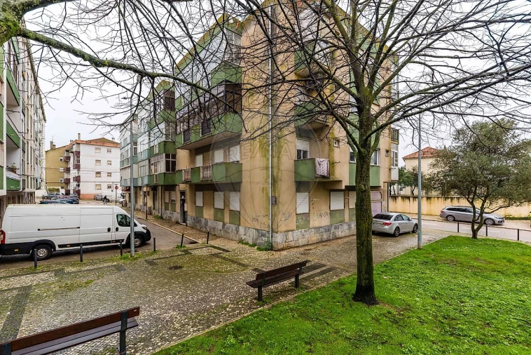 Apartamento T2 para Venda em Seixal, Arrentela e Aldeia de Paio Pires Foto 26