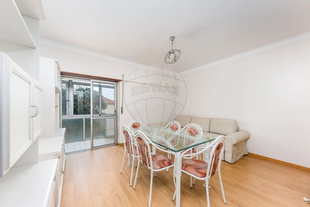 Apartamento T2 para Venda em Seixal, Arrentela e Aldeia de Paio Pires Foto 5
