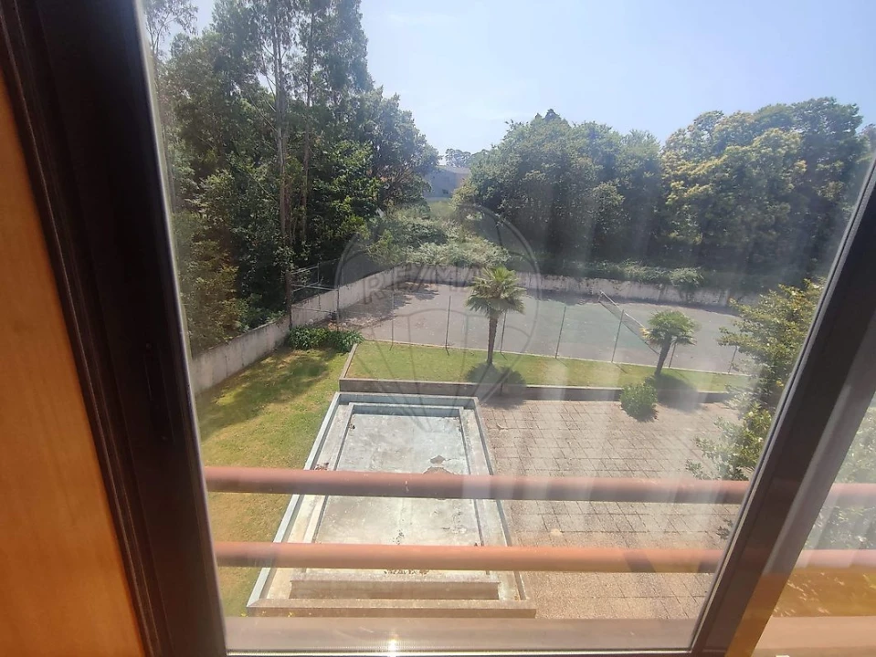 Apartamento T3 para Venda em Serzedo e Perosinho Foto 7