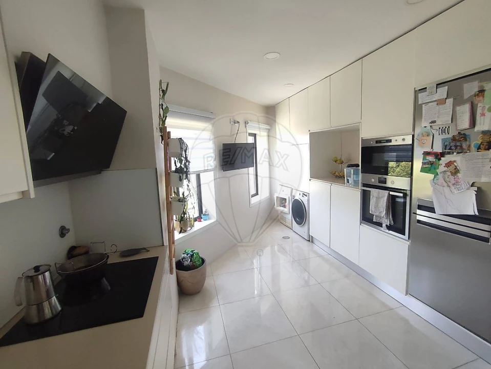 Apartamento T3 para Venda em Serzedo e Perosinho Foto 21