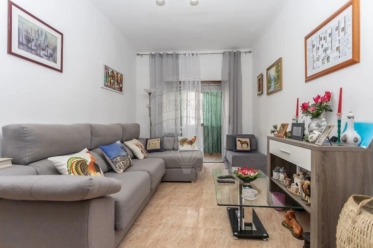 Apartamento T2 para Venda em Baixa da Banheira e Vale da Amoreira Foto 3