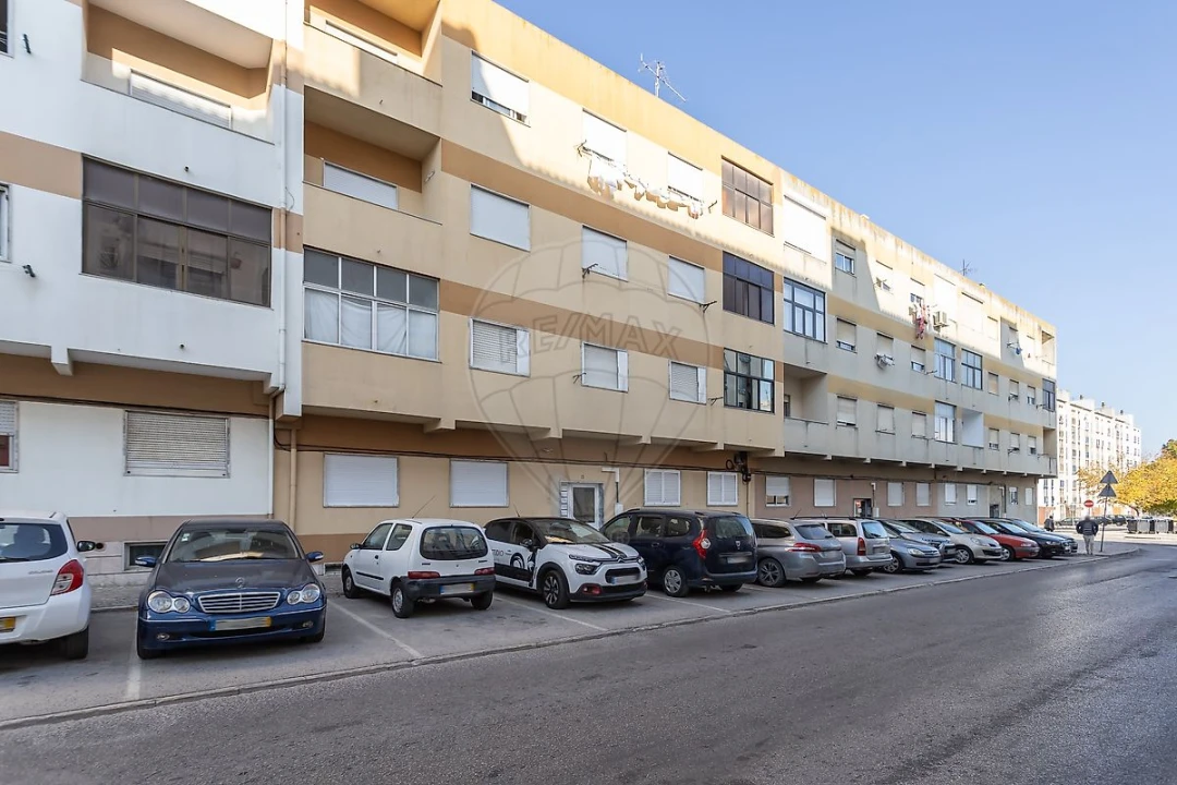 Apartamento T2 para Venda em Baixa da Banheira e Vale da Amoreira Foto 24