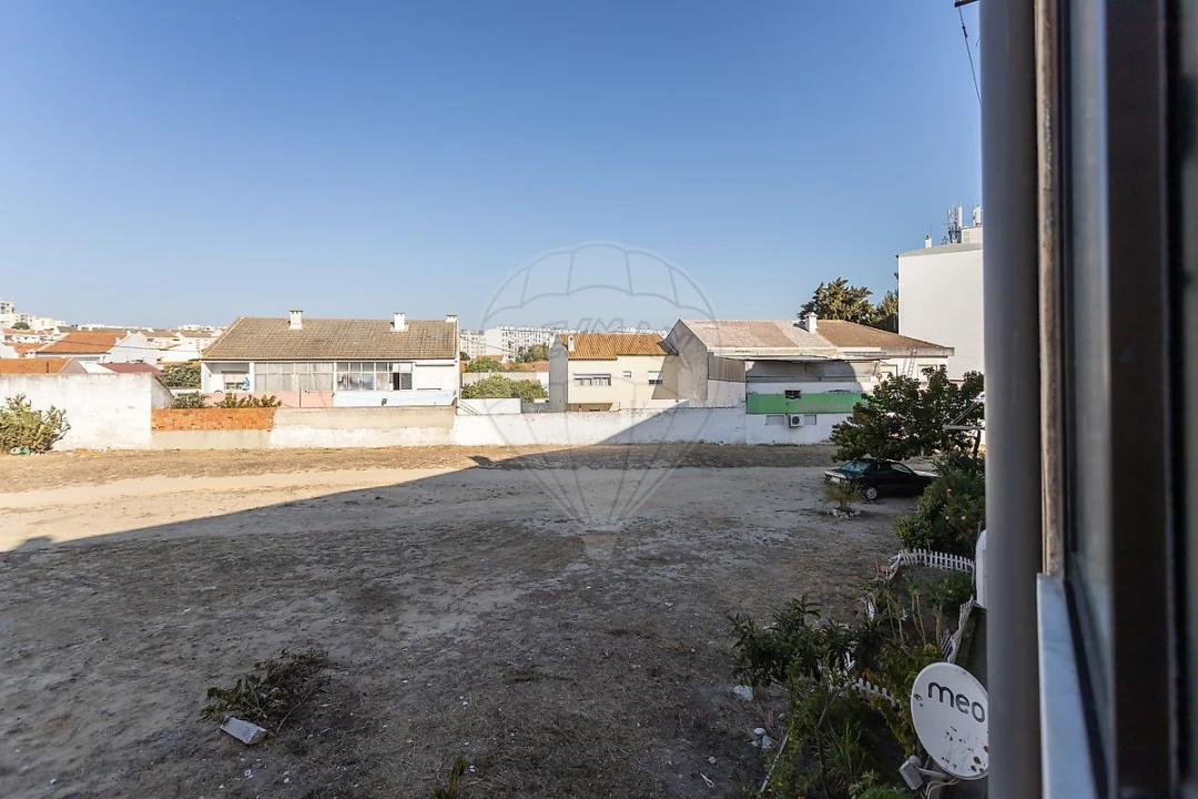 Apartamento T2 para Venda em Baixa da Banheira e Vale da Amoreira Foto 17