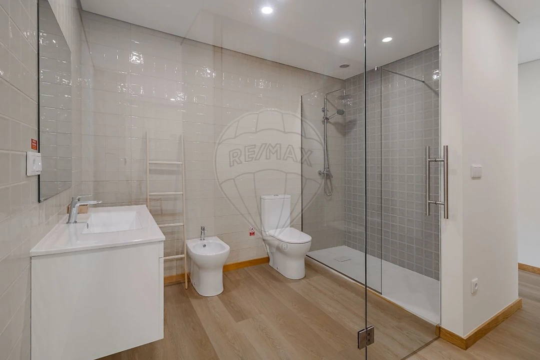 Quinta T6 para Venda em Termas de São Vicente Foto 31