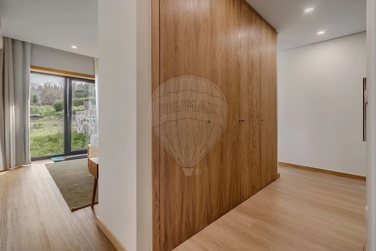 Quinta T6 para Venda em Termas de São Vicente Foto 30