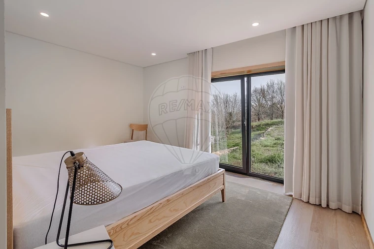 Quinta T6 para Venda em Termas de São Vicente Foto 26