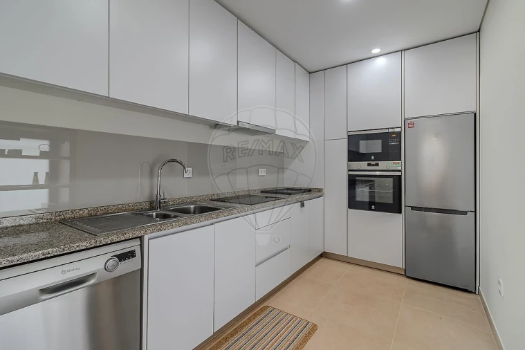 Quinta T6 para Venda em Termas de São Vicente Foto 9