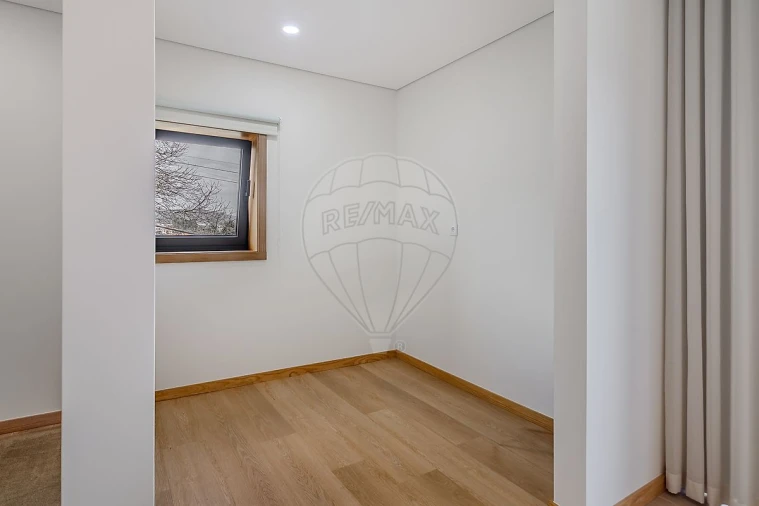 Quinta T6 para Venda em Termas de São Vicente Foto 22