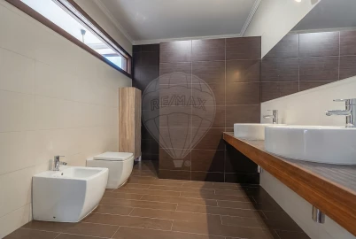 Moradia T4 para Venda em Ceira
