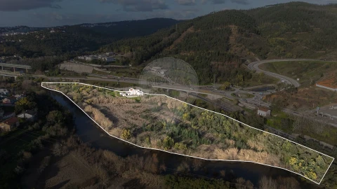 Moradia T4 para Venda em Ceira