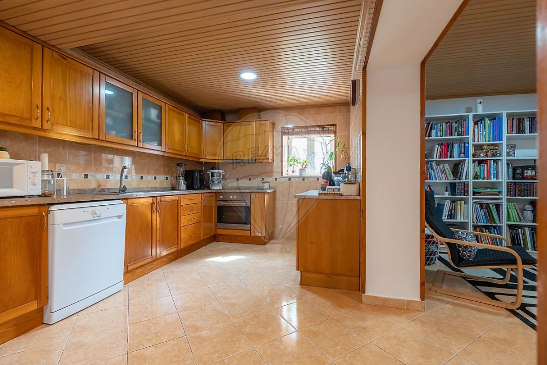 Moradia T2 para Venda em Vila Nova Foto 7