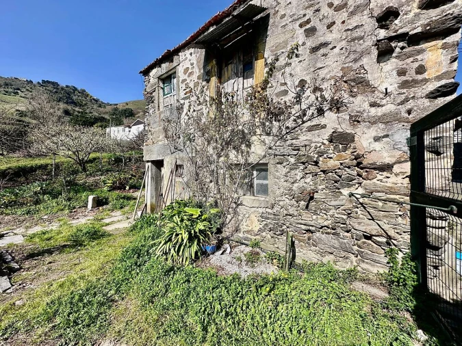 Moradia T2 para Venda em Peso da Régua e Godim Foto 8