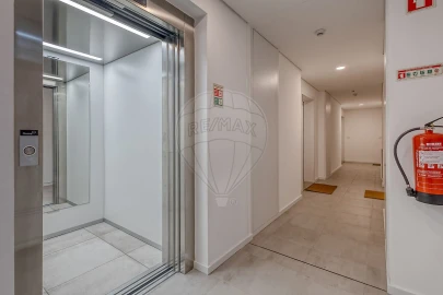 Apartamento T1 para Arrendamento em Paranhos