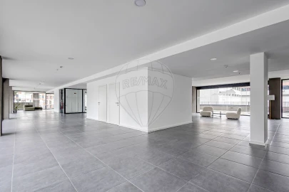 Apartamento T1 para Arrendamento em Paranhos