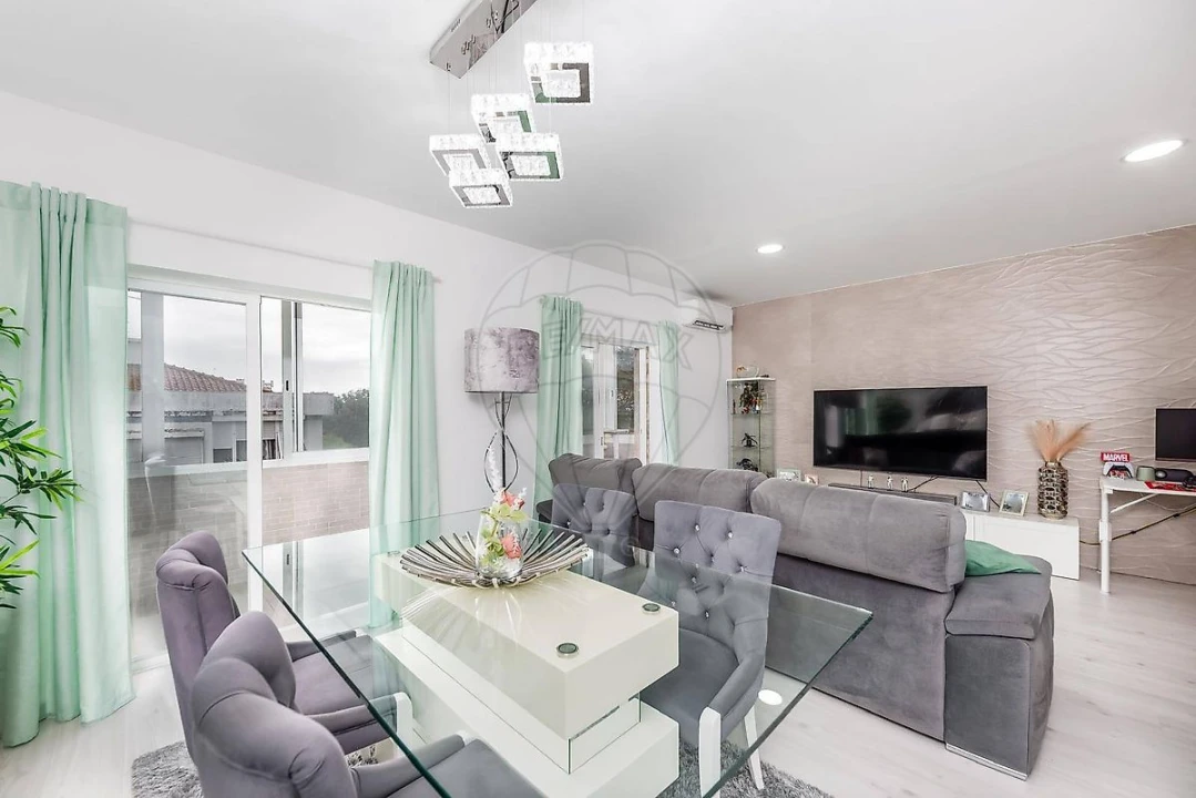 Apartamento T3 para Venda em Corroios Foto 21