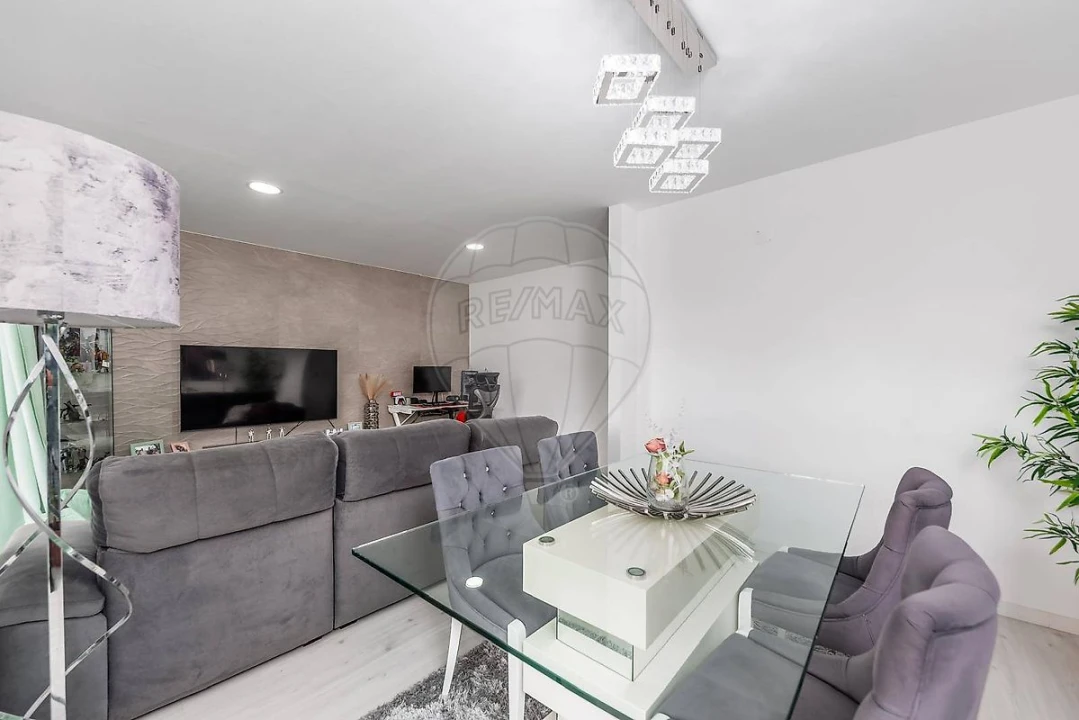 Apartamento T3 para Venda em Corroios Foto 17