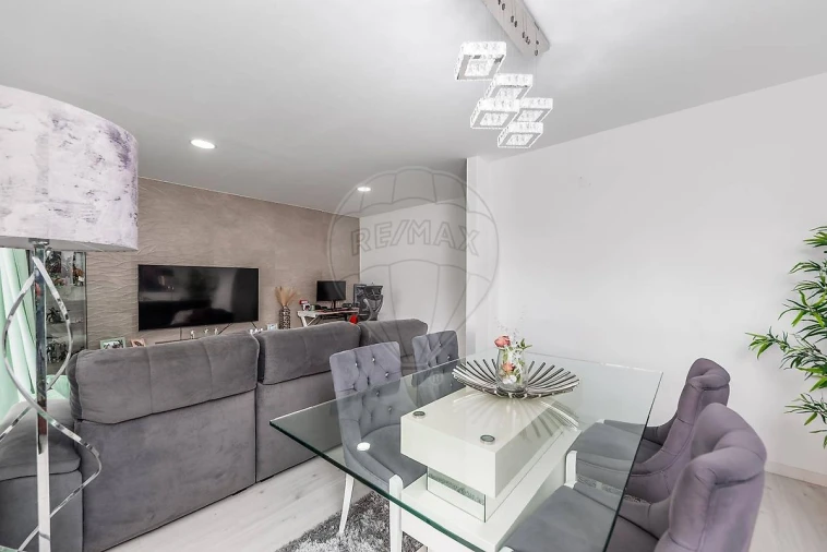 Apartamento T3 para Venda em Corroios Foto 17