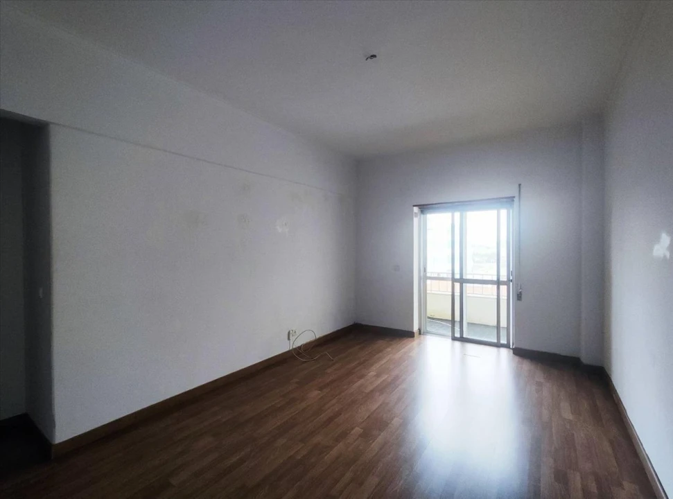 Apartamento T2 para Venda em Amora Foto 6