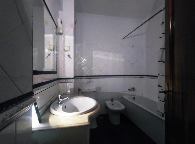 Apartamento T2 para Venda em Amora Foto 12