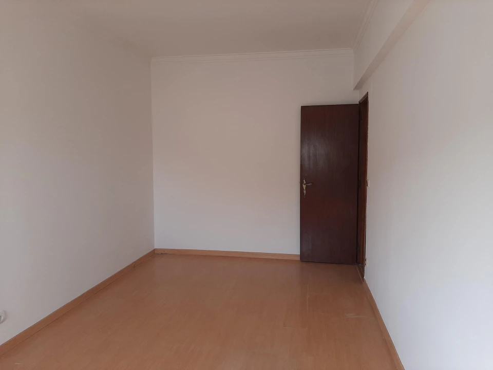 Apartamento T3 para Venda em Amora Foto 6