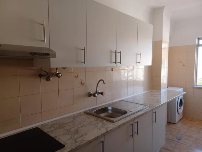Apartamento T3 para Venda em Amora Foto 3