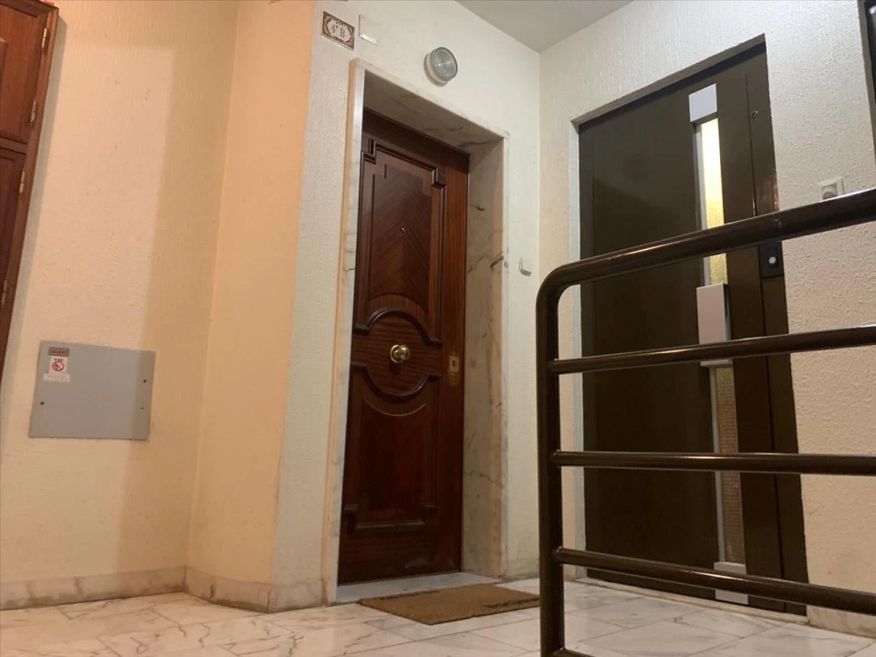 Apartamento T3 para Venda em Rio de Mouro Foto 3