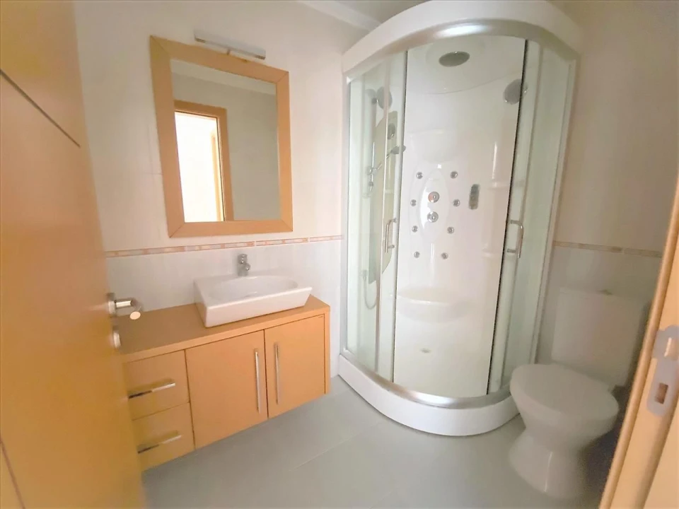 Apartamento T2 para Venda em Sande Vila Nova e Sande São Clemente Foto 13