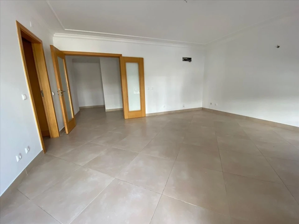 Apartamento T2 para Venda em Sande Vila Nova e Sande São Clemente Foto 3