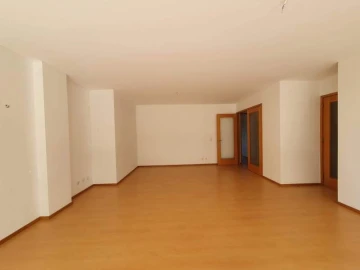 Apartamento T3 para Venda em Moreira