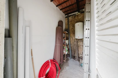Moradia T4 para Venda em Fernao Ferro