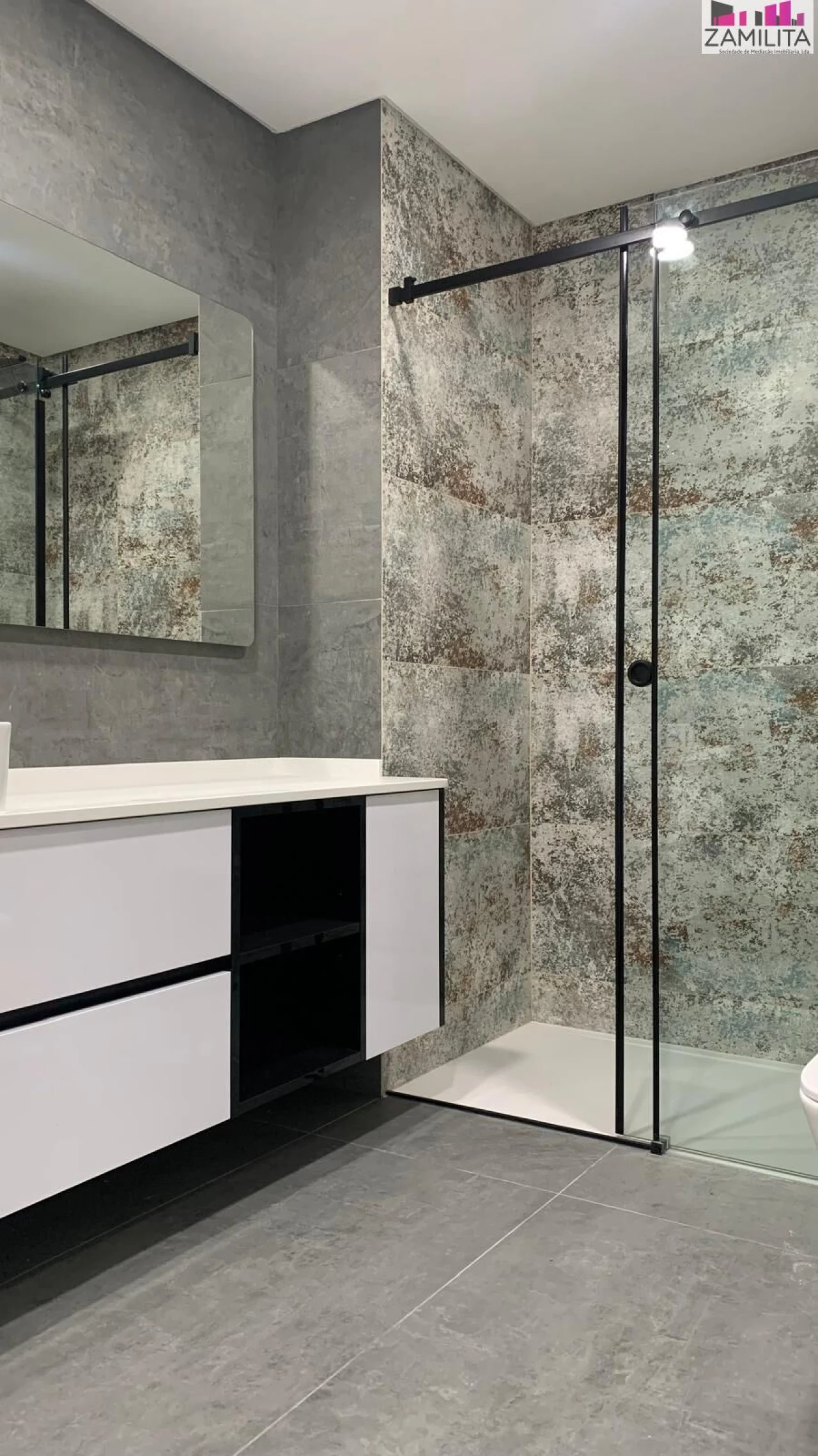 Apartamento T3 para Venda em Seixal, Arrentela e Aldeia de Paio Pires Foto 11