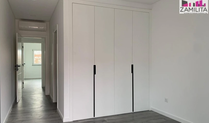 Apartamento T3 para Venda em Seixal, Arrentela e Aldeia de Paio Pires Foto 7