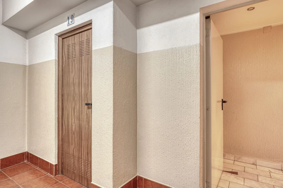 Apartamento T2 para Venda em Costa da Caparica Foto 24