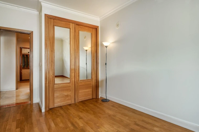 Apartamento T2 para Venda em Costa da Caparica Foto 12