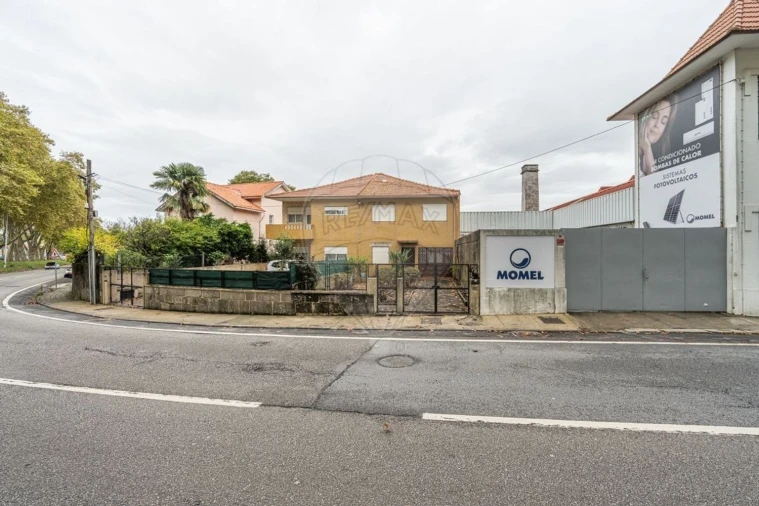 Moradia T5 para Venda em São Mamede de Infesta e Senhora da Hora Foto 16