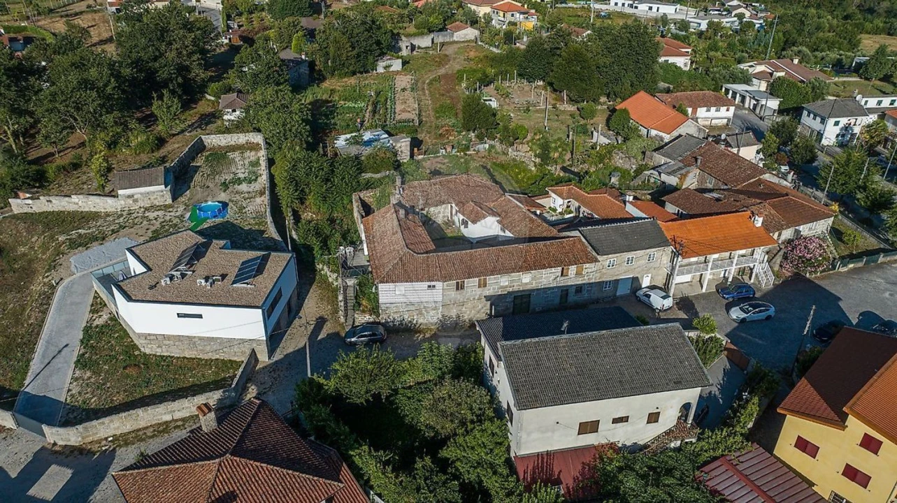 Moradia T4 para Venda em Taide Foto 18