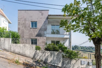 Moradia T4 para Venda em Palmeira