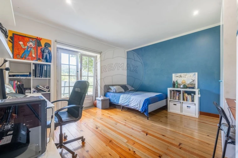 Moradia T4 para Venda em Crespos e Pousada Foto 16