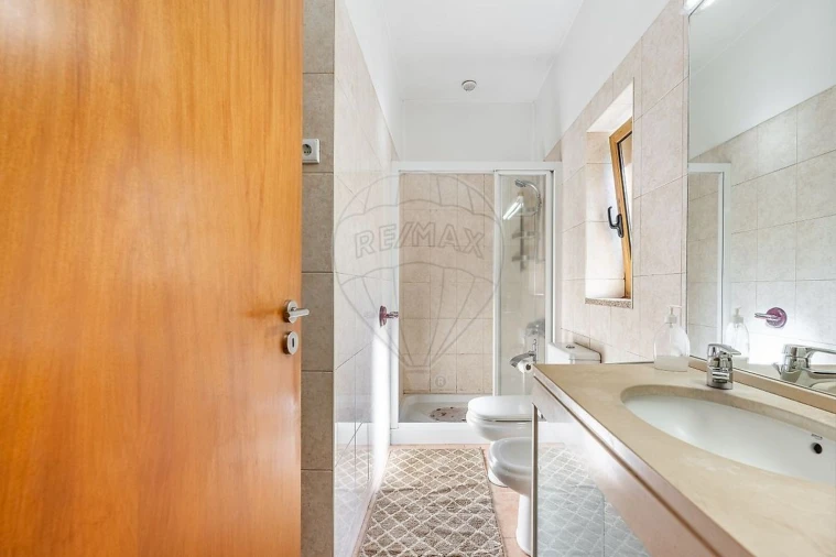 Moradia T4 para Venda em Águas Santas e Moure Foto 41