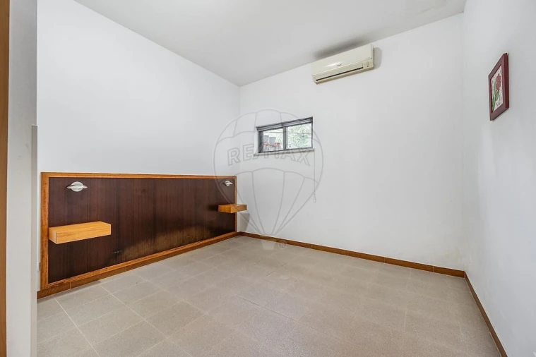 Moradia T4 para Venda em Águas Santas e Moure Foto 43