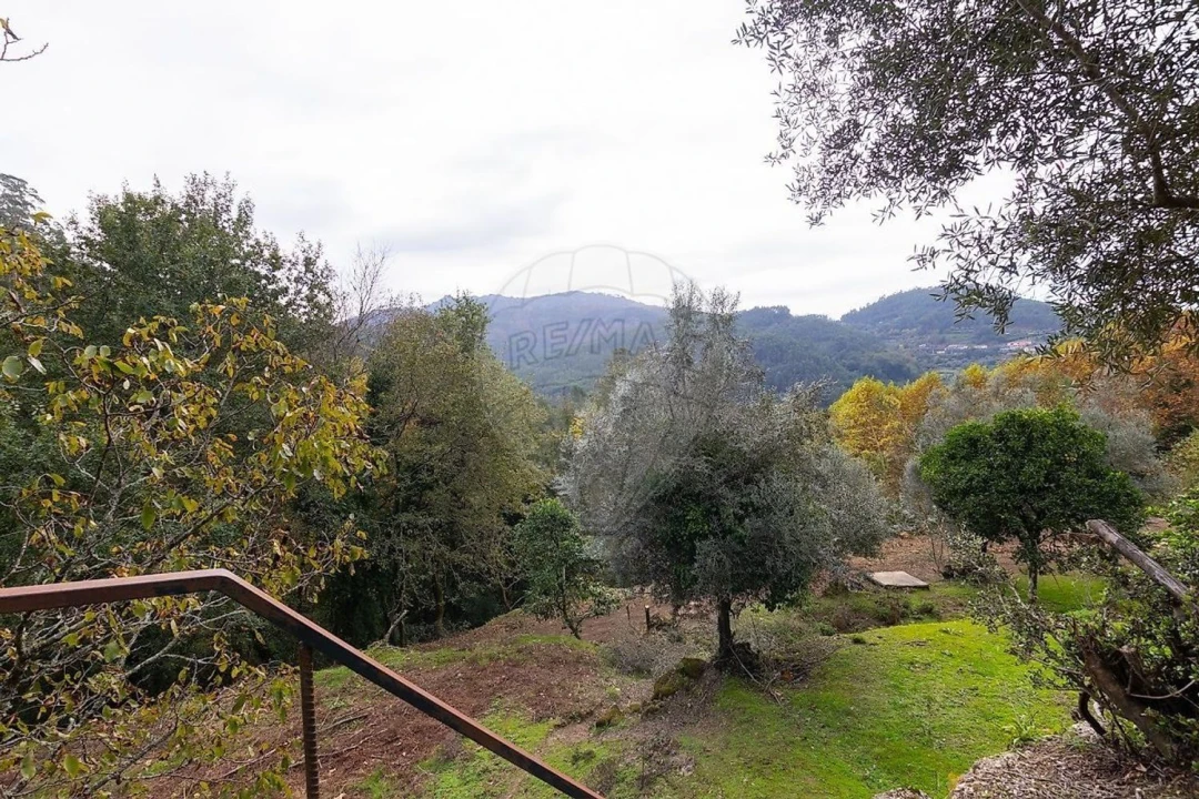 Moradia T2 para Venda em Bouro (Santa Marta) Foto 16