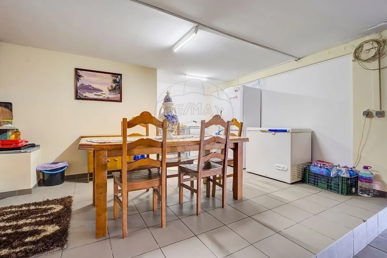 Moradia T8 para Venda em Vila Verde e Barbudo Foto 43