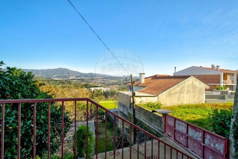 Moradia T8 para Venda em Vila Verde e Barbudo Foto 47