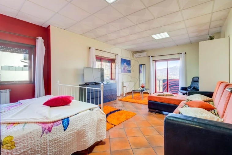 Moradia T8 para Venda em Vila Verde e Barbudo Foto 50