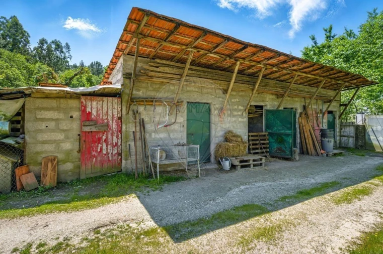 Moradia T2 para Venda em Selho (São Jorge) Foto 20