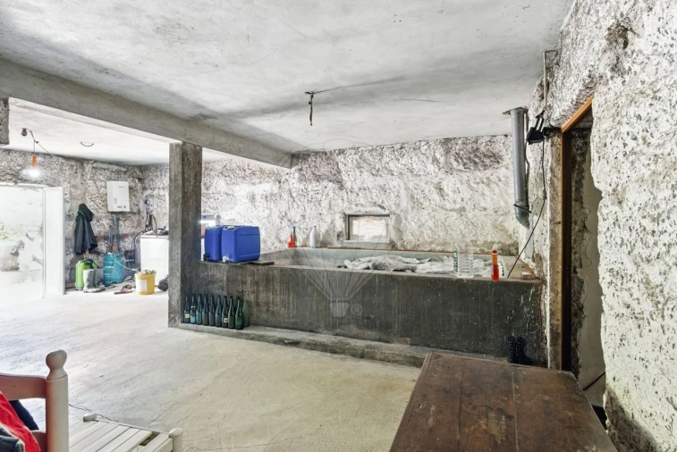 Moradia T2 para Venda em Selho (São Jorge) Foto 25