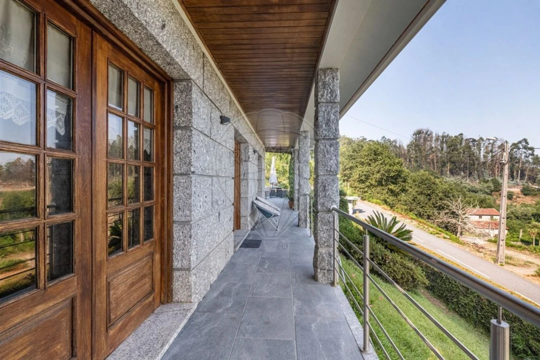 Moradia T3 para Venda em Gonça Foto 34