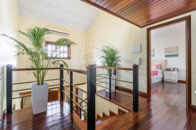 Moradia T3 para Venda em Gonça Foto 20